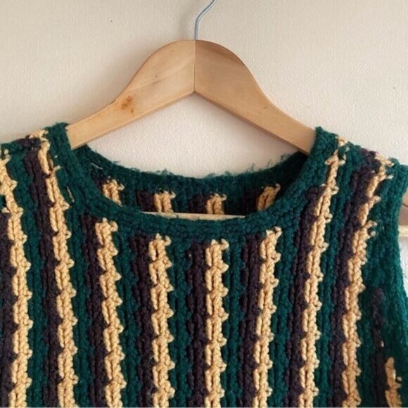 Hand Made Crochet Yellow Sweater Vest Size Small Stripped Retro 70s Groovy - Picture 5 of 8